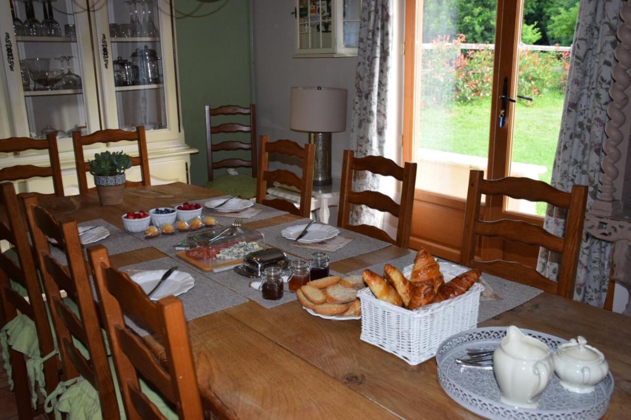 Bed and Breakfast Libellule Coussac-Bonneval Exterior foto